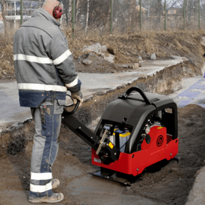 Фото 1- РЕВЕРСИВНАЯ ВИБРОПЛИТА CHICAGO PNEUMATIC MV430Е