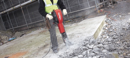 Фото 1- ОТБОЙНЫЙ МОЛОТОК HILTI TE 3000-AVR