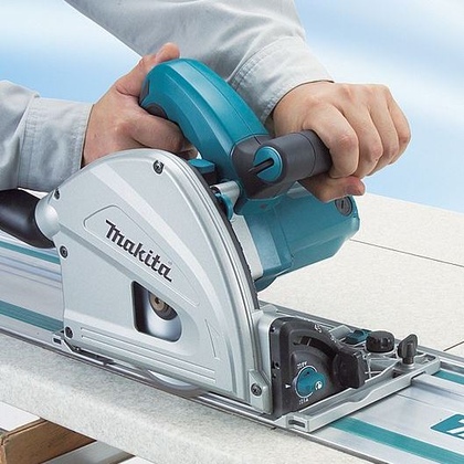Фото 1- Погружная дисковая пила Makita SP 6000 J